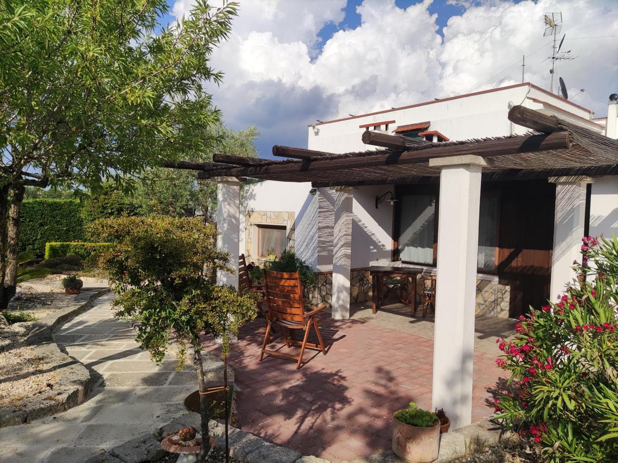 Villa Giulia B&B Castellana Grotte Exterior photo